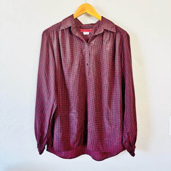 Halston Tops - Halston‎ women’s vintage secretary blouse H insignia size 12
